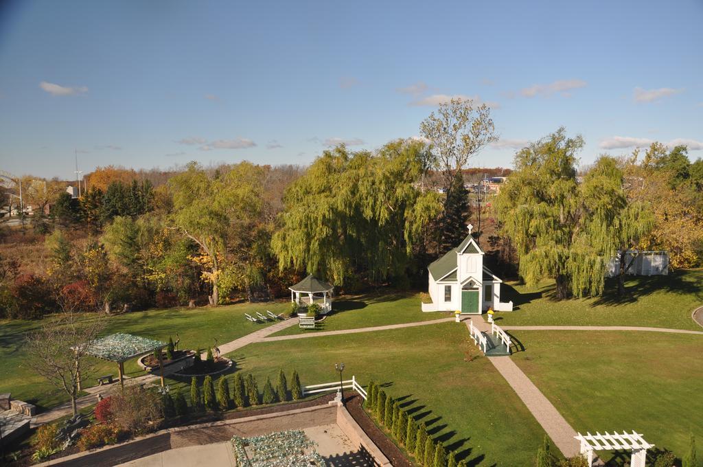 Peninsula Inn Niagara Falls Exterior photo